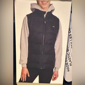 New with tags Bench Vest